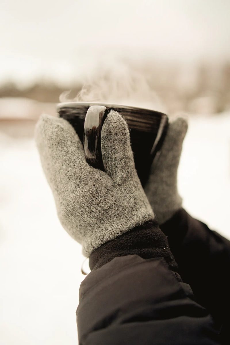 CLASSIC WOOL MITTEN - GREY