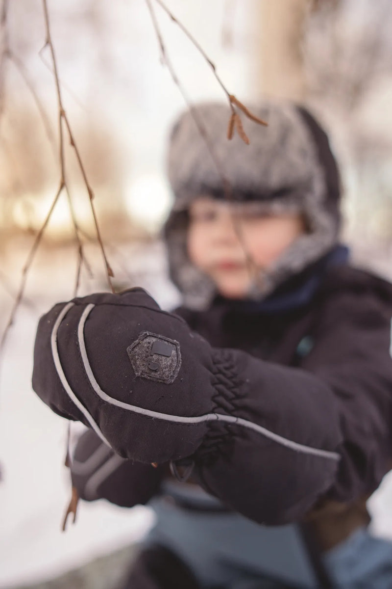 LJUSNE MITTEN - BLACK