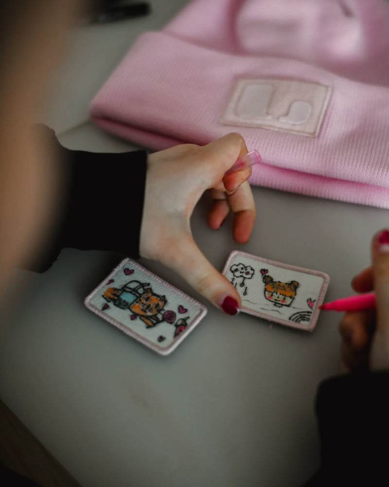 PATCH DRAWIT - WHITE/PINK