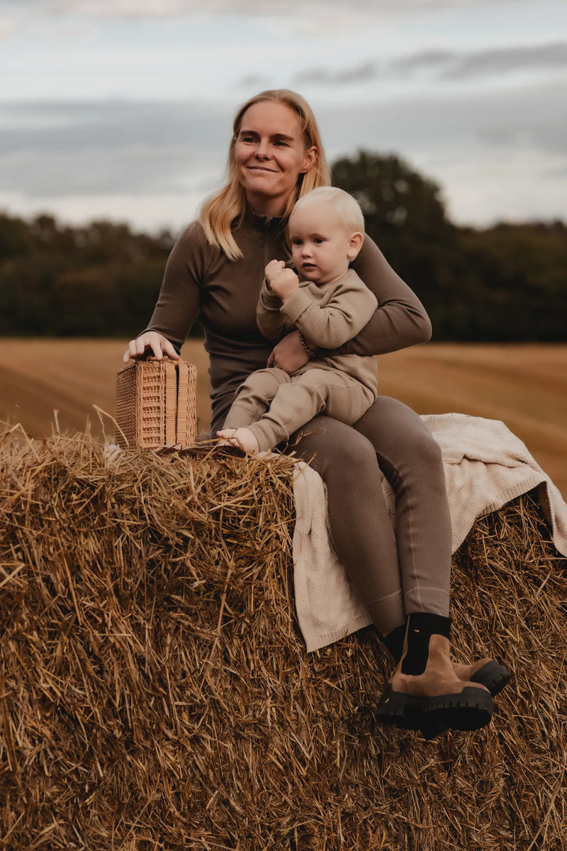 RIB MERINO OVERALL - BEIGE