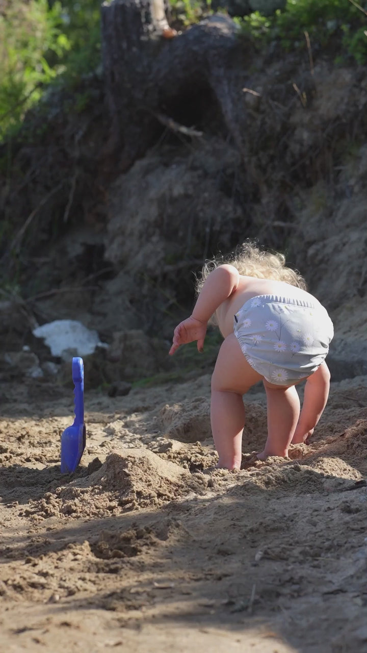 ASH BABY SWIM DIAPER - GREEN/WHITE